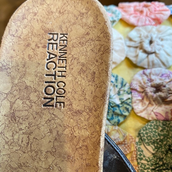 Sandals - Picture 2 of 2